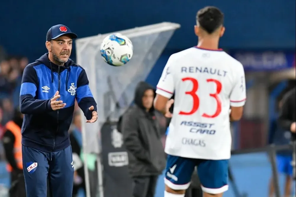 El Chino Recoba apura con Rodrigo Chagas