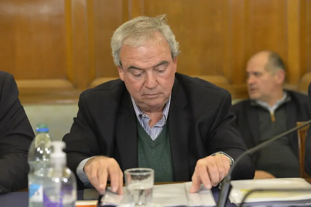 Archivo. El ministro del Interior, Luis Alberto Heber, dijo que están en investigaciones por el funcionario del tatuaje presuntamente nazi