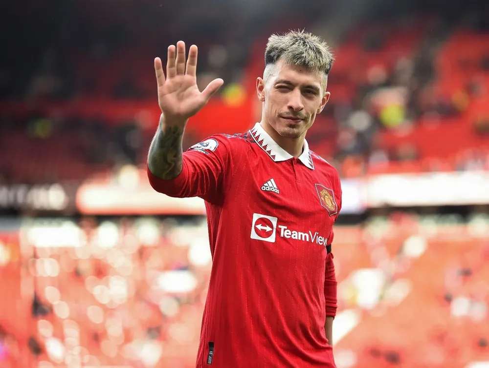 El argentino Lisandro Martínez es figura en la defensa de Manchester United