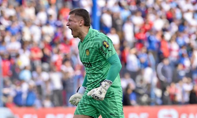 Washington Aguerre, arquero de Peñarol