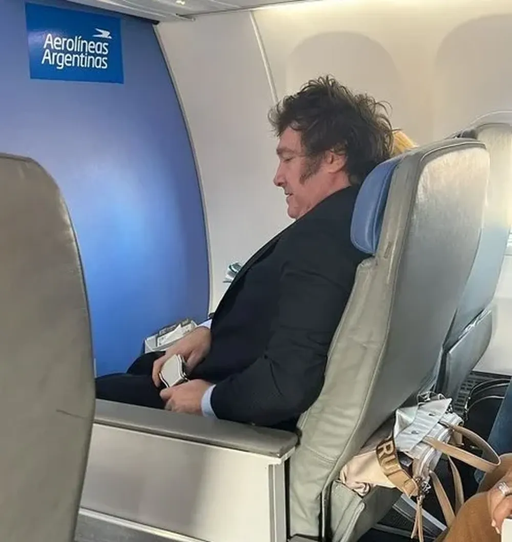 Captura de pantalla del vuelo que trasladó al Presidente a Mar del Plata
