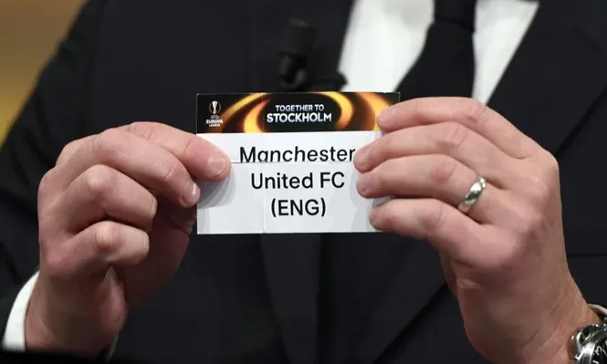 Celta-Manchester United y Ajax-Lyon en semifinales