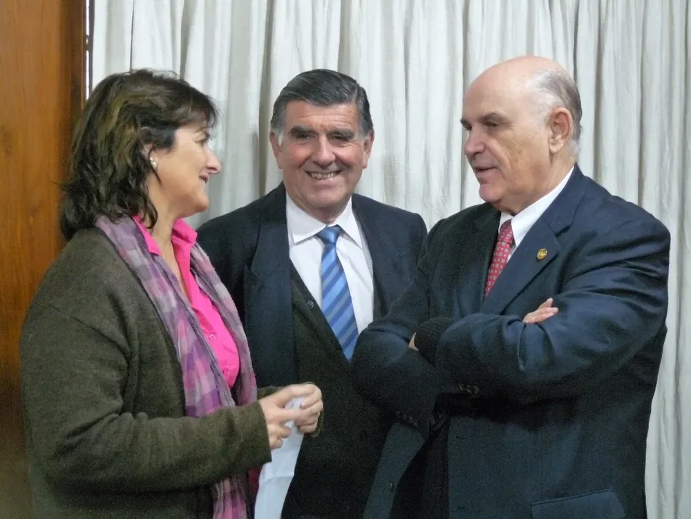 María Nela González, Francisco Muzio y Carlos Correa