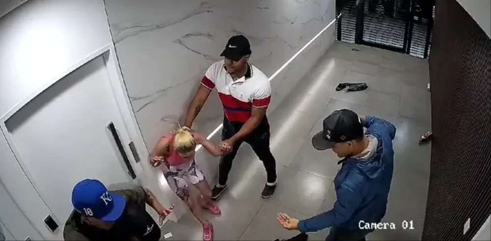 Delincuentes venezolanos protagonizaron un violento robo en Villa Urquiza