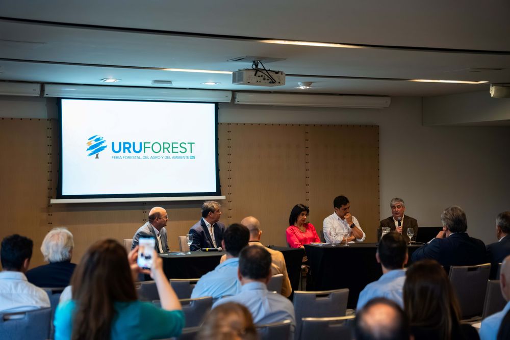 Uruguay es sede de una de las principales exposiciones del sector forestal de la región, la Uruforest, cuyo lanzamiento para 2026 se realizó en la sala Delmira Agustini del Hyatt Centric Montevideo.