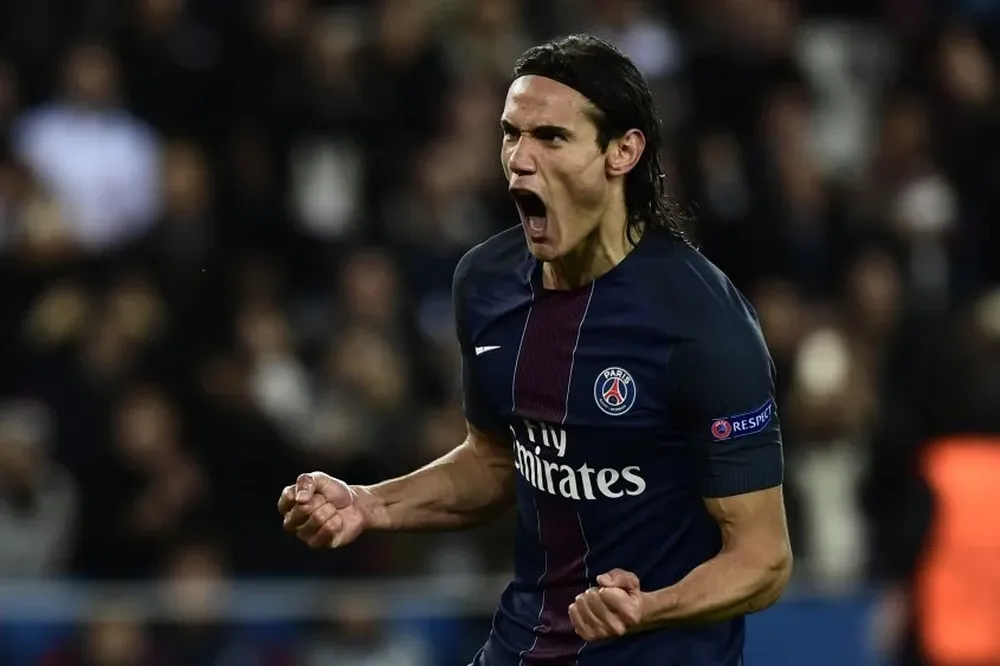 Edinson Cavani fue elegido mejor jugador de Francia
