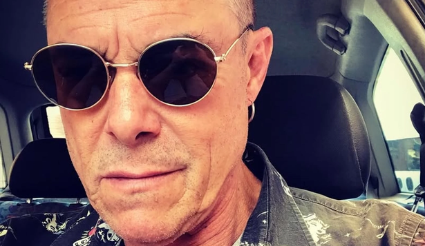 Muere en un accidente de coche el guitarrista español Enrique Bastante