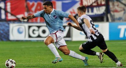 Oliva y Veglio en Wanderers vs Nacional en el Parque Viera