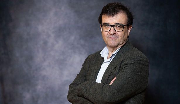 Lo que los seres humanos no queremos es morirnos (...) Morir me parece horrible, injusto, idiota: entrevista a Javier Cercas