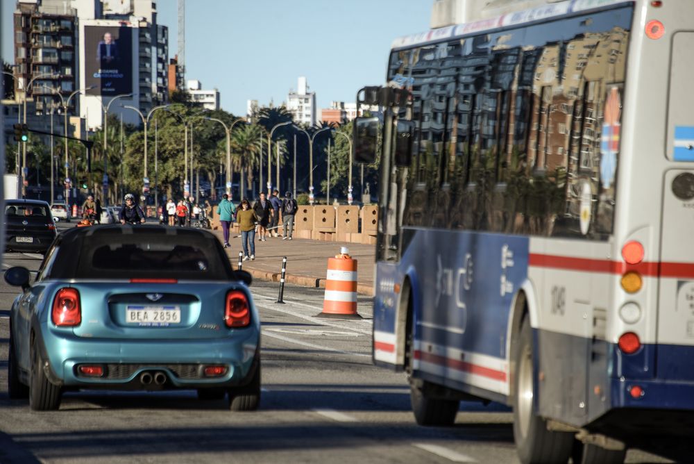 Cortes y desvíos de ómnibus este miércoles