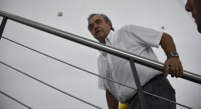 larranaga mantendra en el cargo a director de carcel de punta de rieles