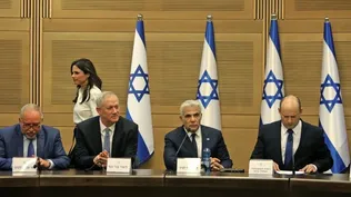 De izquierda a derecha: Avigdor Lieberman (ministro de Finanzas), Benny Gantz (ministro de Defensa), Yair Lapid (ministro de Asuntos Exteriores) y Naftali Bennet (primer ministro)