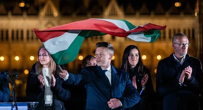 Péter Magyar desbancó por una mayoría arrasadora de dos tercios a Viktor Orbán tras 16 años en el poder.&nbsp;