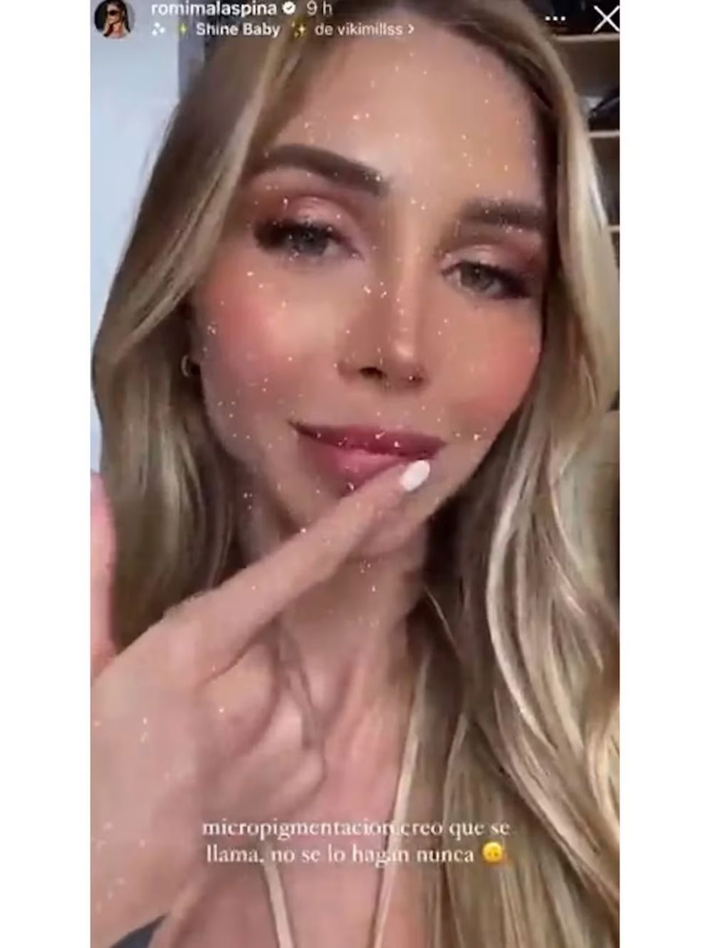 En una publicación anterior, la modelo compartió en su perfil distintas fotos y videos de la travesía que está realizando por el “continente blanco”.