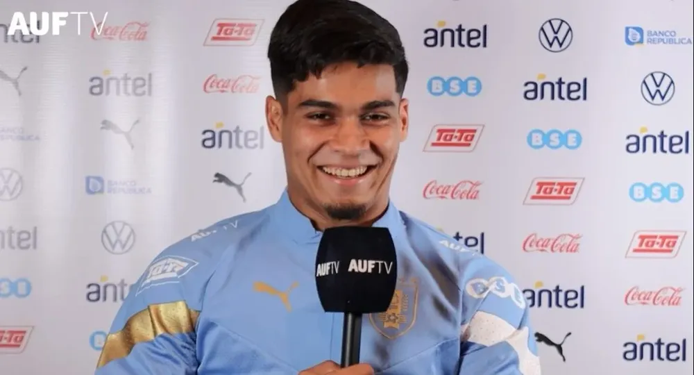 La sonrisa de Arezo cuando le preguntaron por su picante apodo