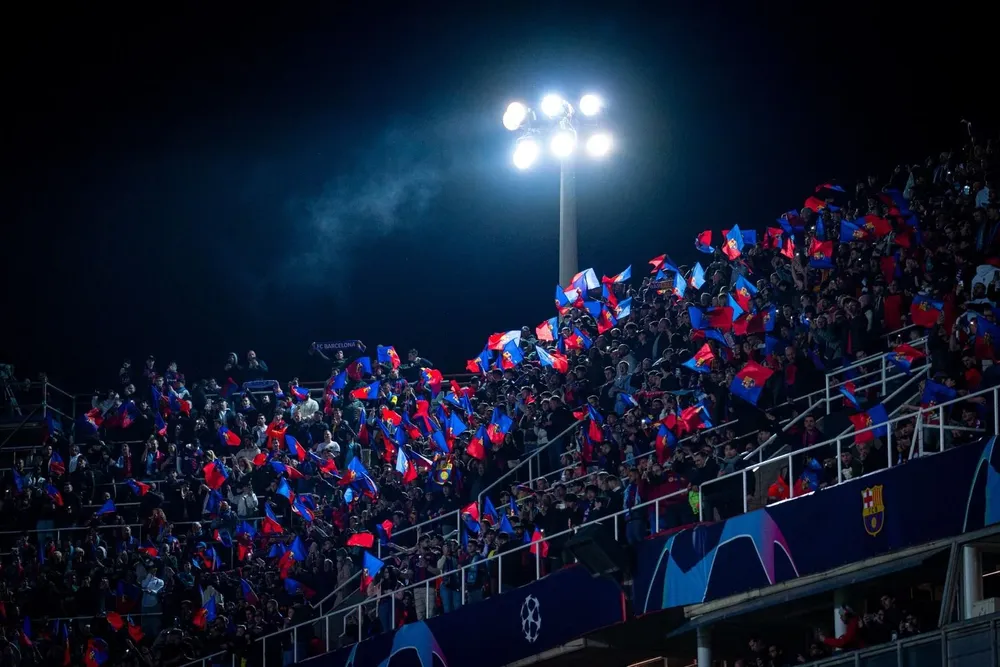 Detenidos dos hinchas del Barça.