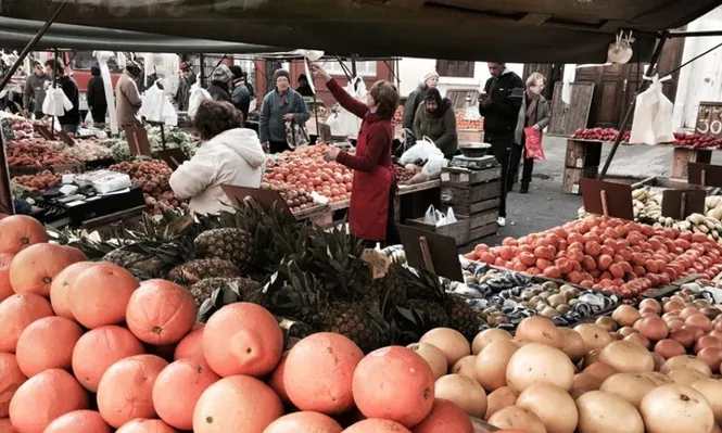 Granjeros auguran que precios de frutas y hortalizas seguirán bajos