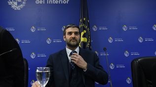 Con homicidios en una meseta y rapiñas y hurtos a la baja, ministro del Interior defiende enfoque dual