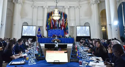 oea pide elecciones libres en venezuela lo mas pronto posible