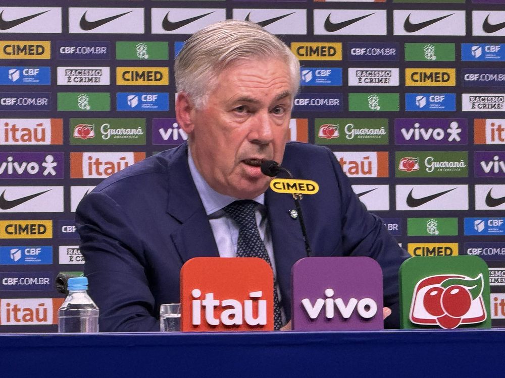 Carlo Ancelotti, el técnico de la selección de Brasil, en conferencia de prensa
