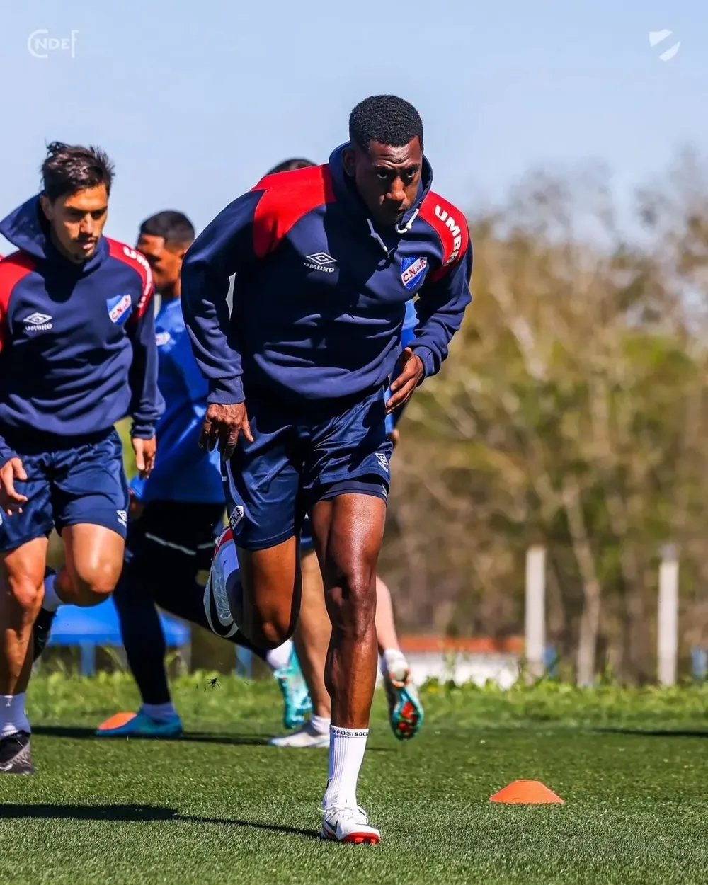 Emiliano Velázquez y Gonzalo Carneiro