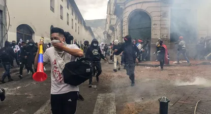 Las medidas pactadas con el FMI que desataron la violenta crisis en Ecuador