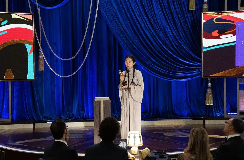 Chloé Zhao, ganadora del premio a Mejor directora