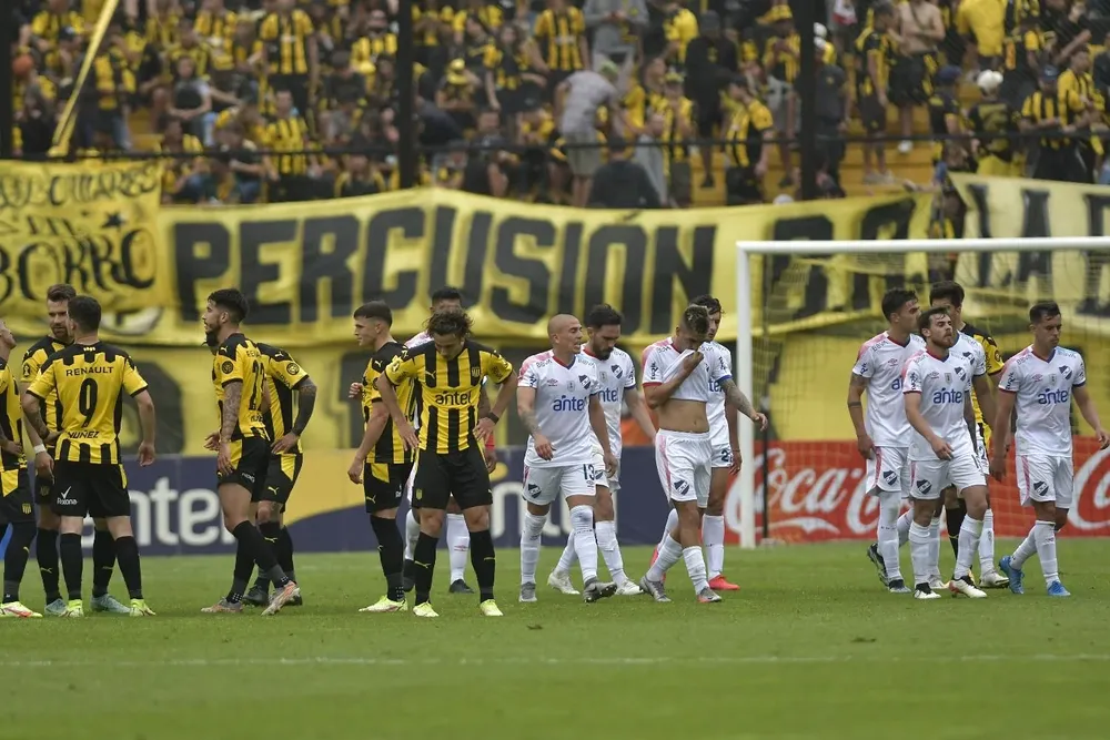 Al final del partido se produjo un pequeño incidente