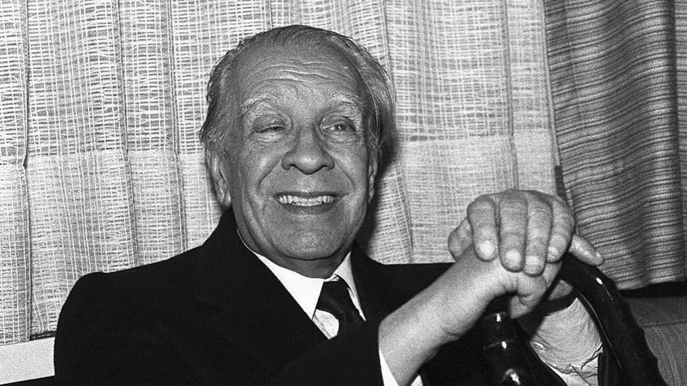 Bergoglio conoció a Borges cuando era uno era un joven religioso y el otro, un consagrado escritor.