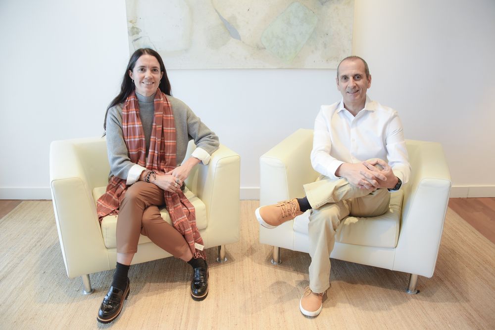 &nbsp;Florencia Lecueder, directora de Transformación de Itaú y Fernando Barrán, director de Riesgos de Itaú