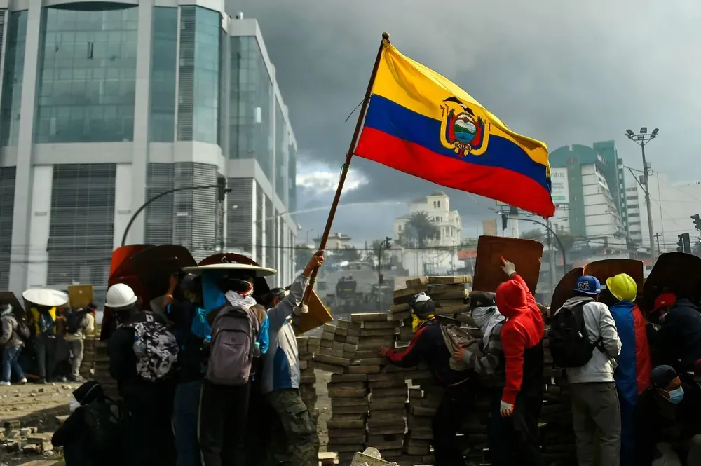 Un quinto manifestante murió en las protestas contra el gobierno en Ecuador