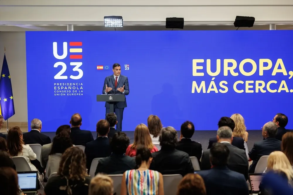 El presidente del Gobierno, Pedro Sánchez, presenta las prioridades de la Presidencia española del Consejo de la UE, en el Palacio de la Moncloa el pasado junio de 2023.