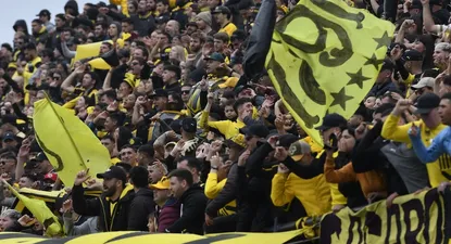 Los hinchas de Peañrol esperan por el partido del domingo ante Rampla