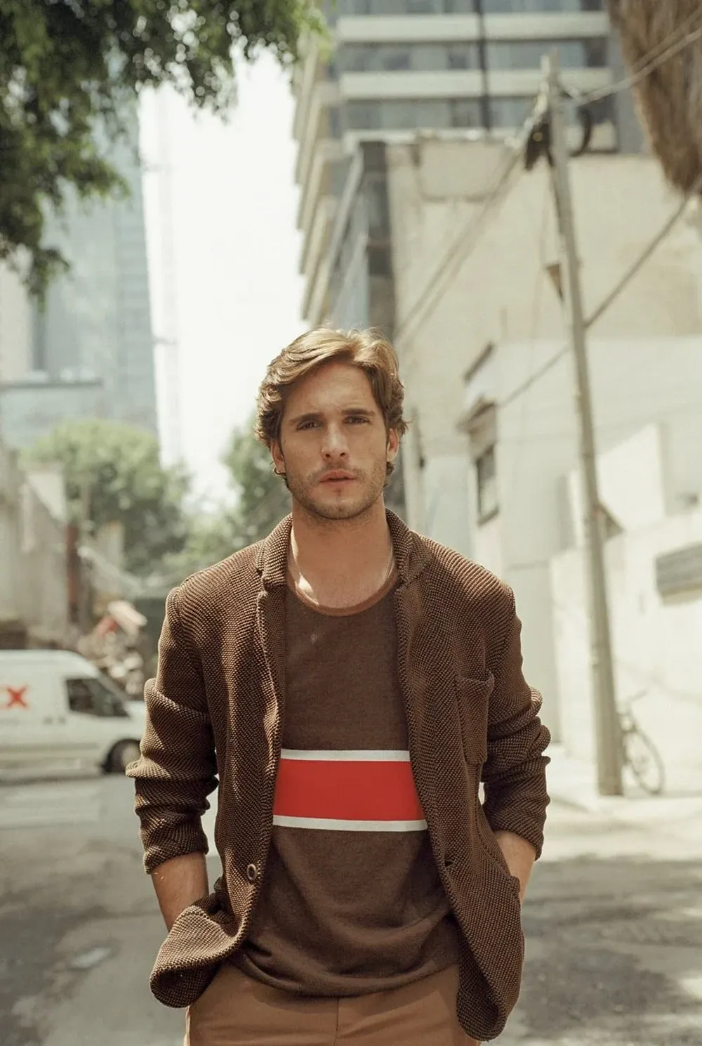 Diego Boneta encarna a Luis Miguel en la nueva serie de Netflix