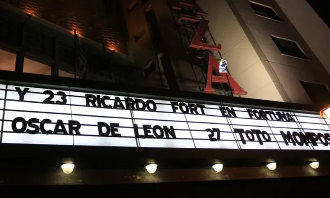 La marquesina del Cine Teatro Plaza dajará de brillar