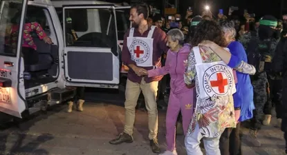 Ancianas y mujeres enfermas conforman el grueso del grupo de los primeros liberados por Hamás.
