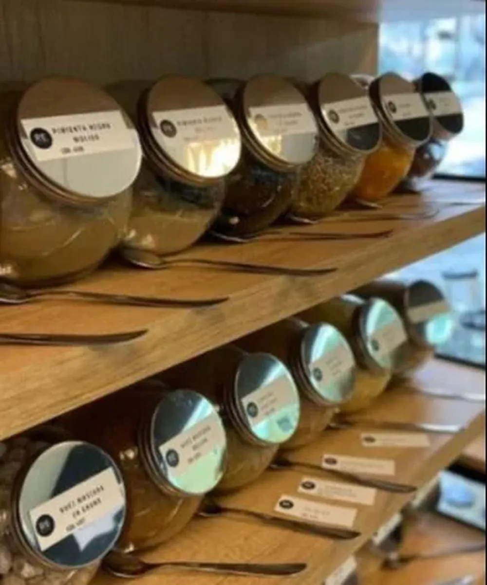 Remarket abrió su local hace pocos días