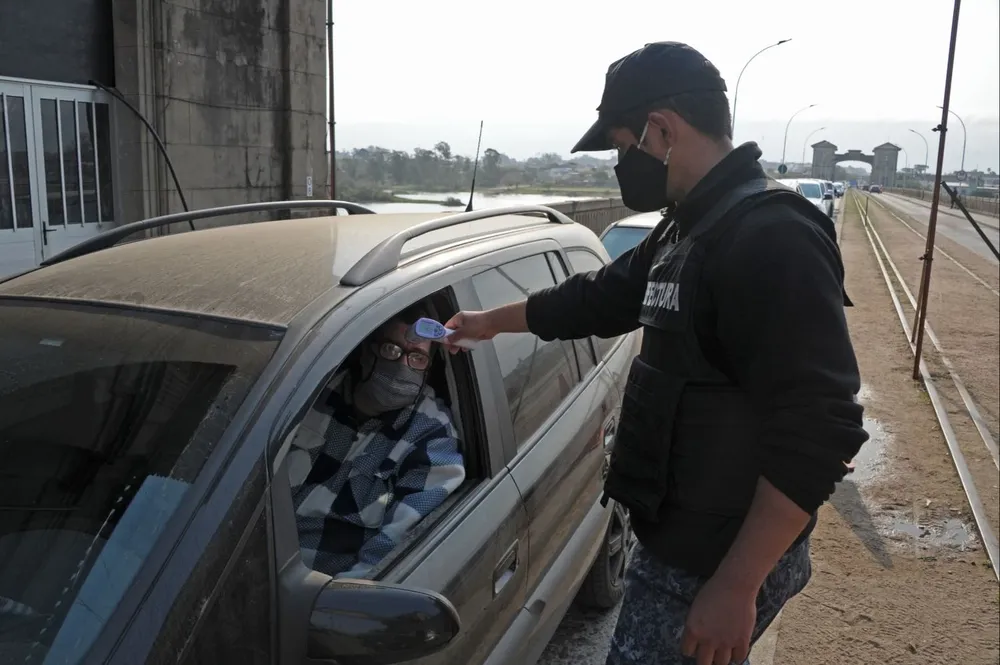 El gobierno permitirá el ingreso de brasileños a Río Branco