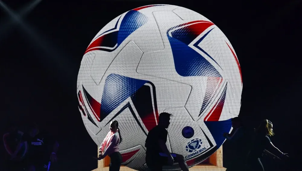 Cumbre, la pelota oficial de Puma