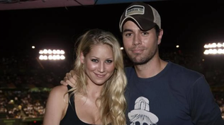 Enrique Iglesias y Anna Kournikova. (EFE)