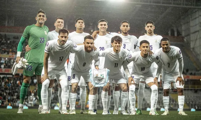 El equipo que comenzó jugando contra Costa de Marfil