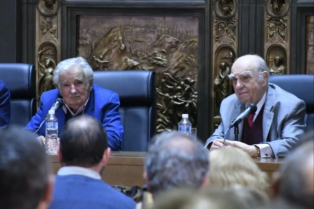 Mujica y Sanguinetti acompañarán a Lacalle Pou a la asunción de Lula