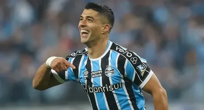 Suárez entrenó con los titulares para este jueves