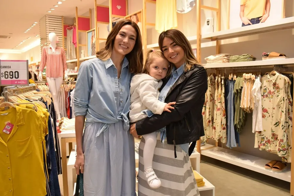 Steffi Rauhut, Justina Behrens y Valentina Fernández