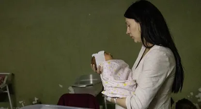 Cerca de 4.300 niños nacieron en Ucrania desde el inicio de la guerra, de acuerdo a la ONU.