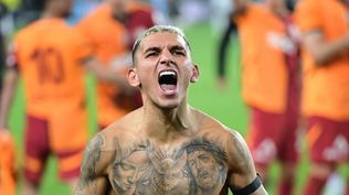 Maravilloso gol de Lucas Torreira en el triunfo clásico de Galatasaray frente a Fenerbahce de José Mourinho
