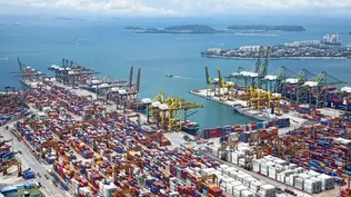Algunos de los beneficios de una mayor apertura comercial son ampliamente conocidos: el acceso a mercados ampliados y la reducción arancelaria permiten a los productores aumentar sus ventas en cantidad y lograr mejores precios.