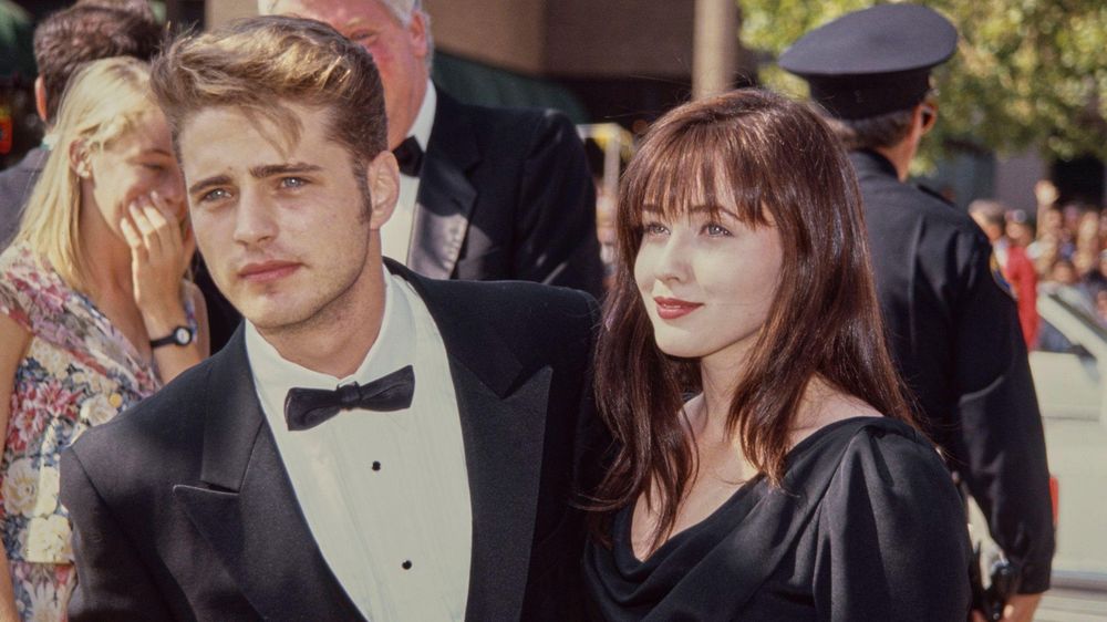 Jason Priestley y Shannen Doherty en 1991.