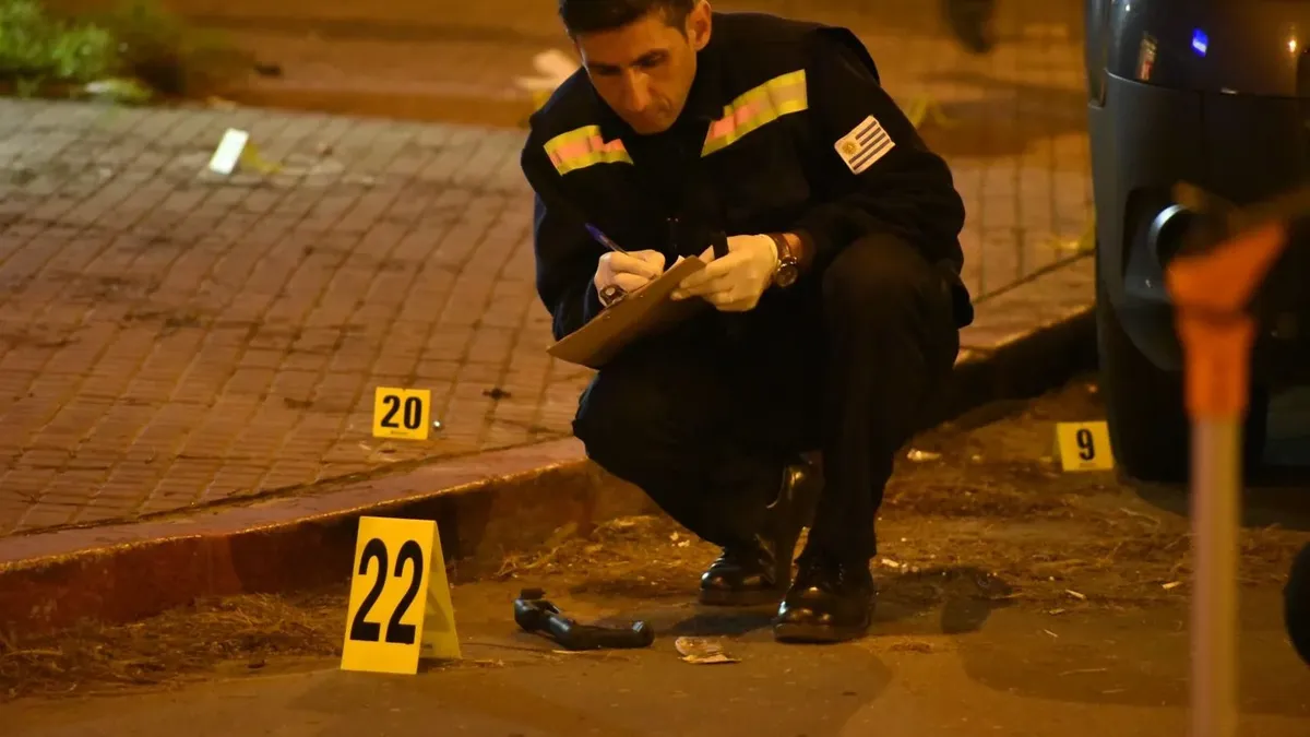 Dos jóvenes de 18 y 20 años murieron acribillados en La Teja