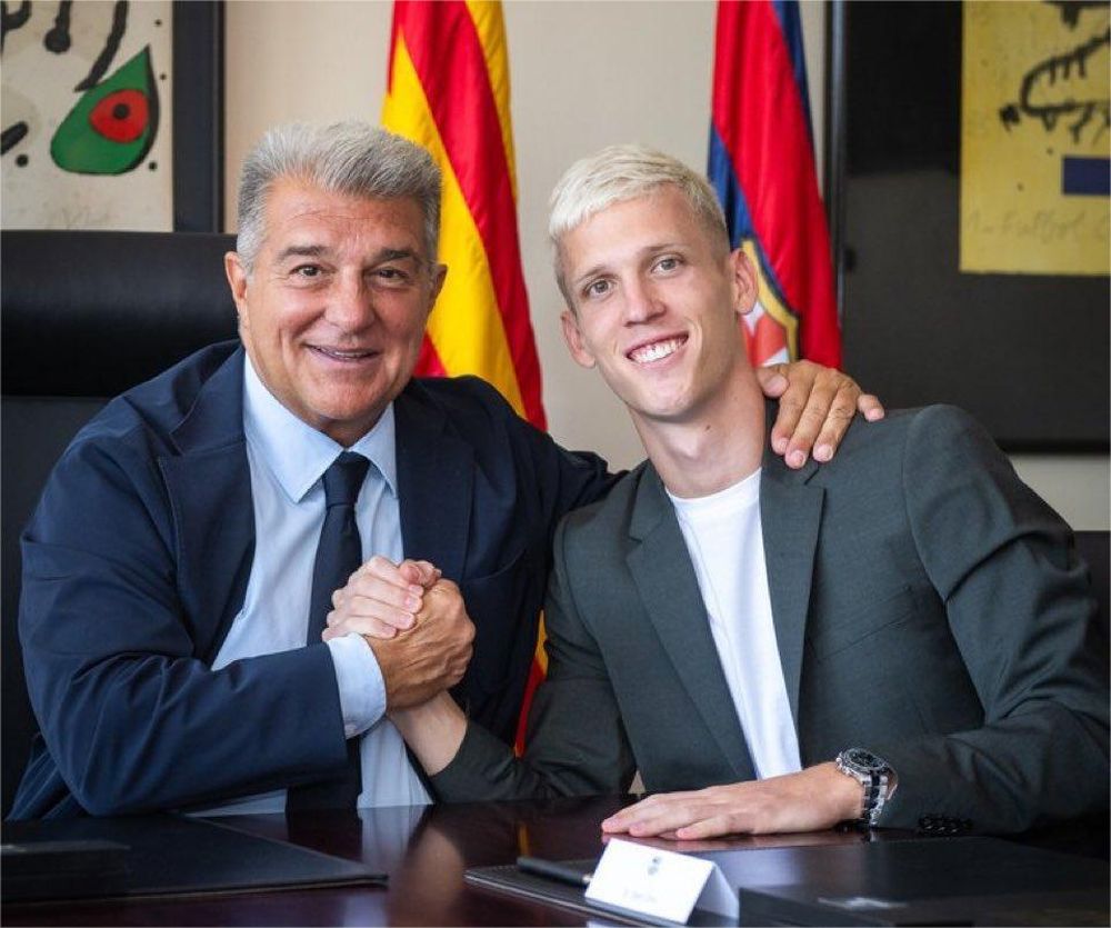 El Barça anuncia a Dani Olmo.